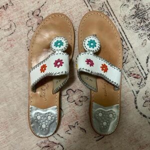 Women’s Jack Rodger’s size US 10 sandal.